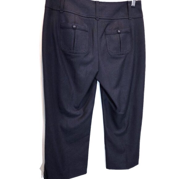 NWOT Ann Taylor Lindsay Black Cropped Trouser Pants Size 2 - Picture 2 of 3